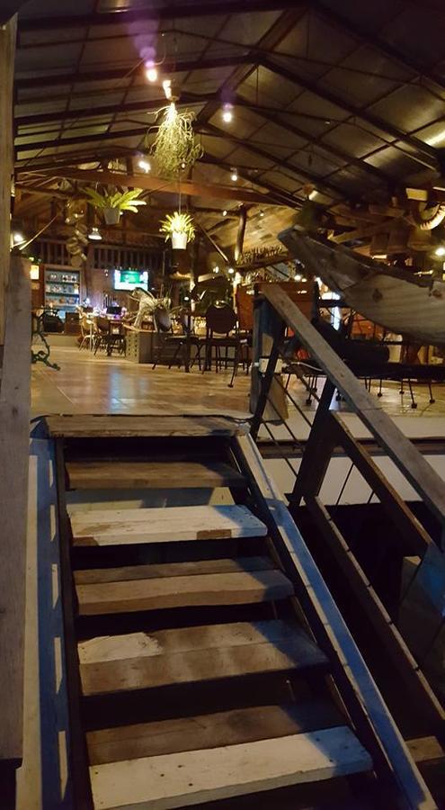 Country Lake View Hotel Suphan Buri Eksteriør bilde