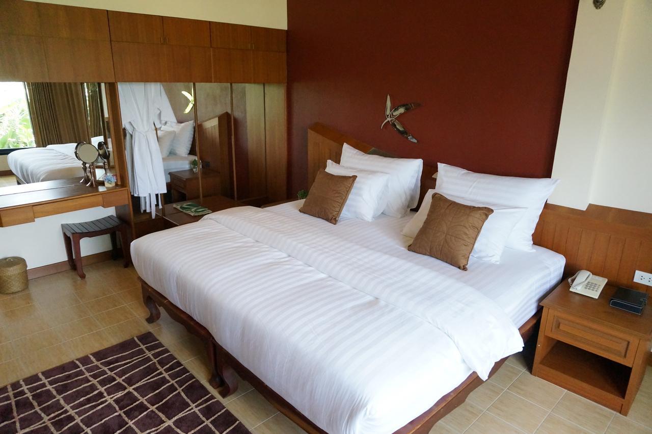 Country Lake View Hotel Suphan Buri Eksteriør bilde