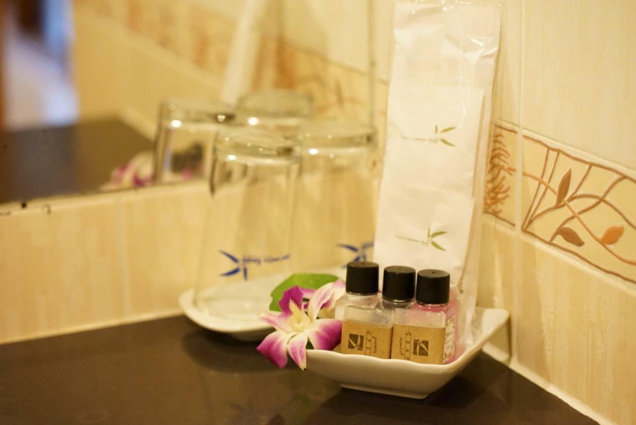 Country Lake View Hotel Suphan Buri Eksteriør bilde